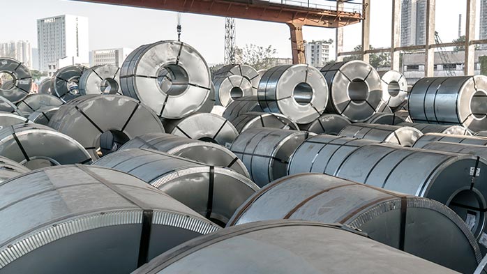 first trades of the CMEs new US midwest domestic steel premium futures contract settled on CRU