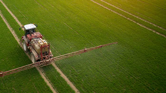 How can the nitrogen industry tackle emissions